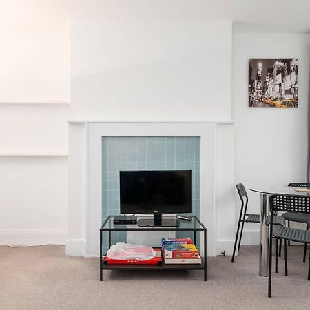 Guestready - Modern 2-Bed For 4 In Golders Green! London Exterior foto