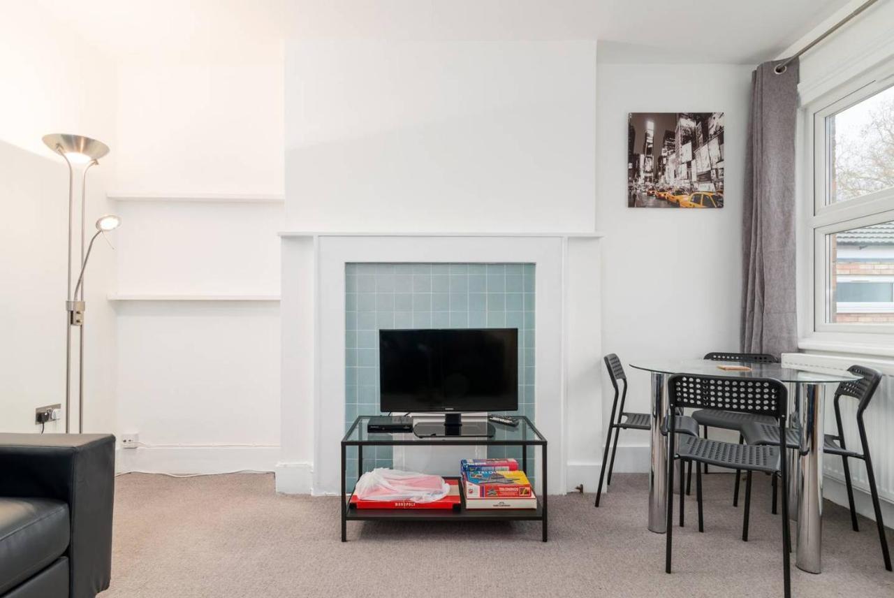 Guestready - Modern 2-Bed For 4 In Golders Green! London Exterior foto